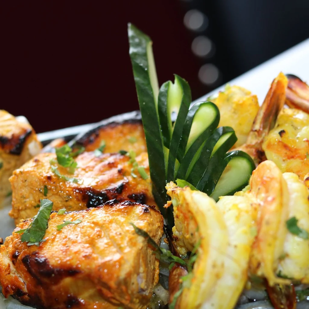 Chicken tikka and tandoori prawns from the tandoor at Raja Chettinad
