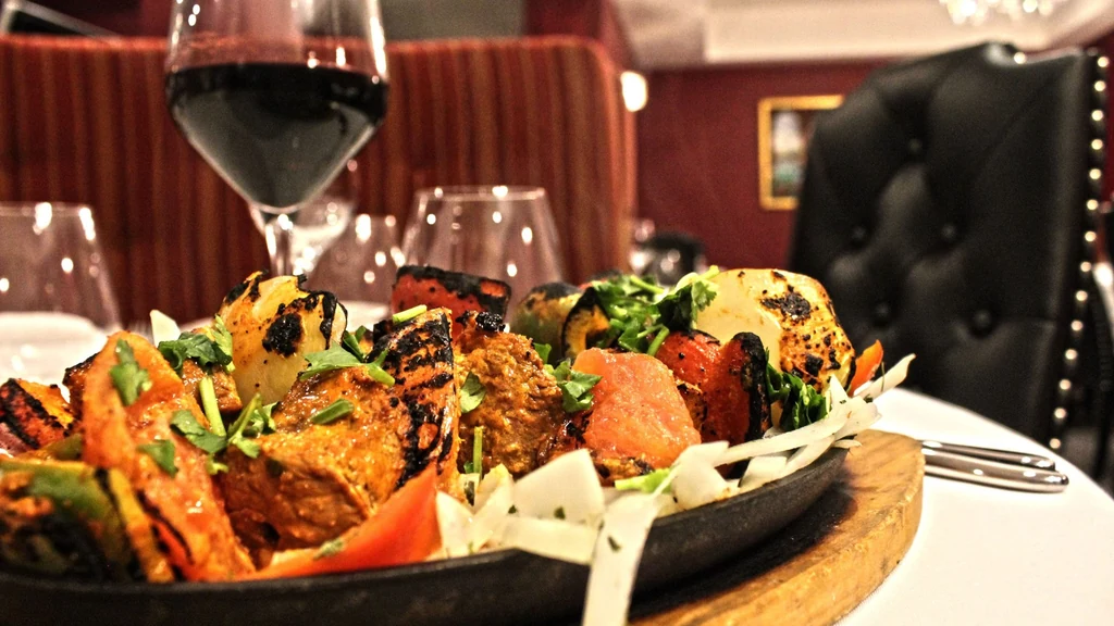 Tandoori mixed grill sizzler at Raja Chettinad Scarborough on Passmore Ave in Milliken